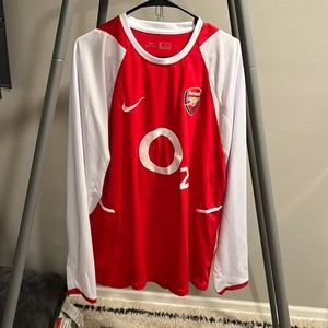 Bergkamp Arsenal jersey xxl fits like xl